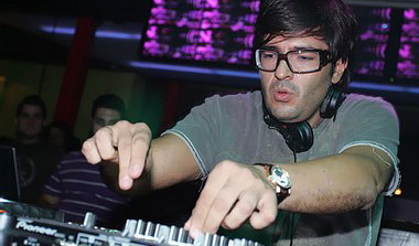 Wally Lopez микширует Global Underground DJ Series